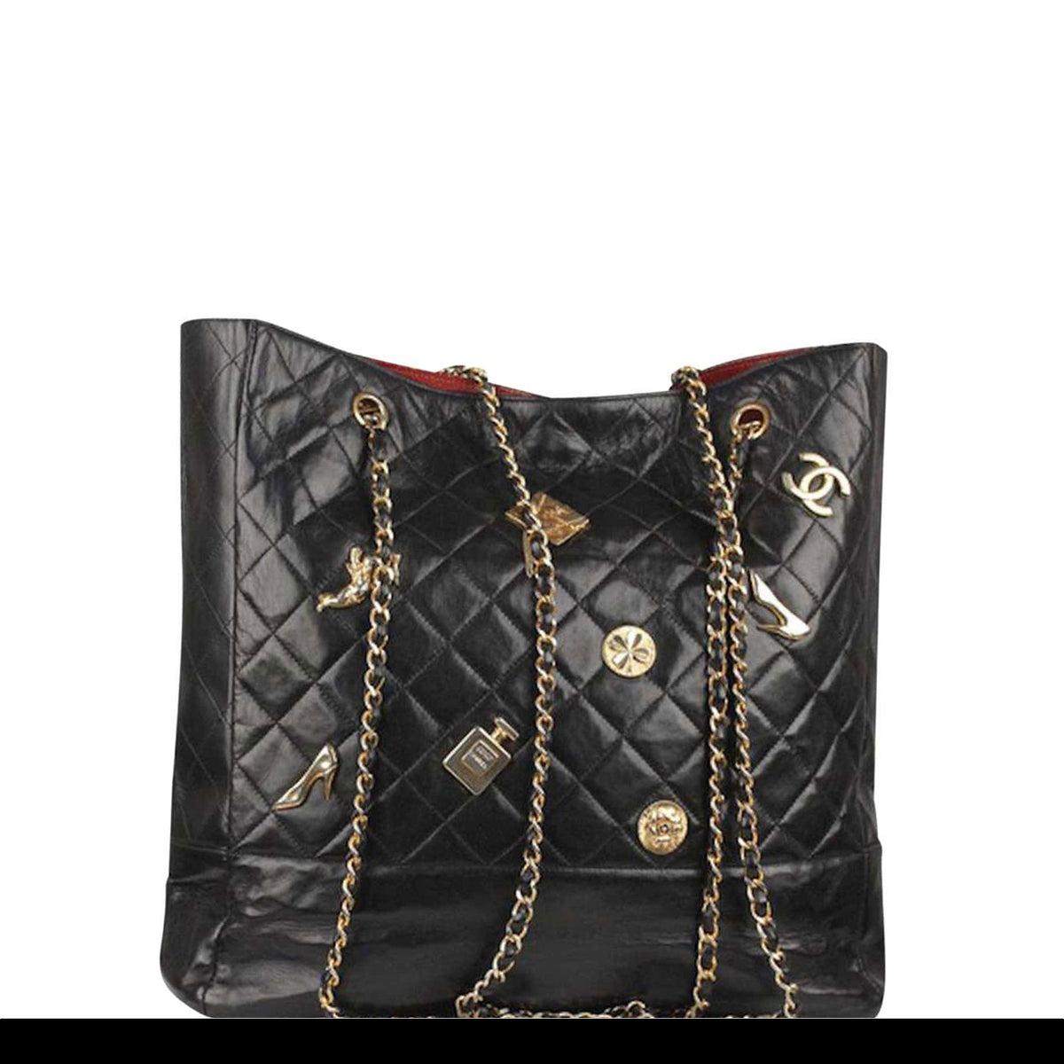 Chanel Timeless Quilted Pochette - Black Shoulder Bags, Handbags -  CHA935992