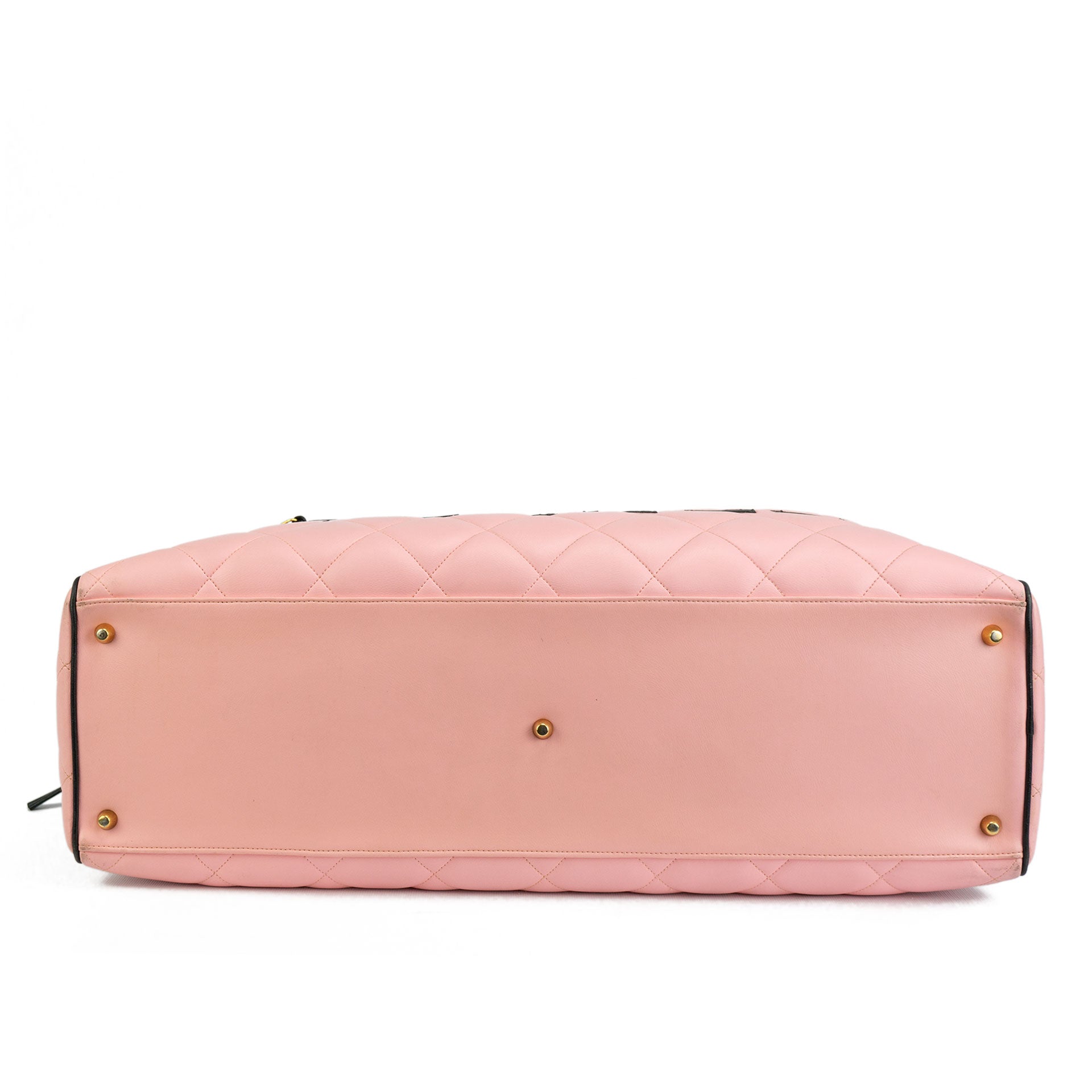 Chanel Pink Vintage Overnight Duffel Bag – House of Carver