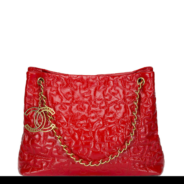 ChanelRedPuzzleToteBar_grande.