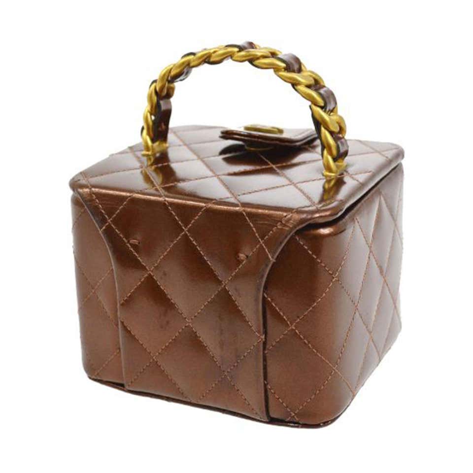 Chanel Black Caviar Classic Vanity Case Bag – Boutique Patina