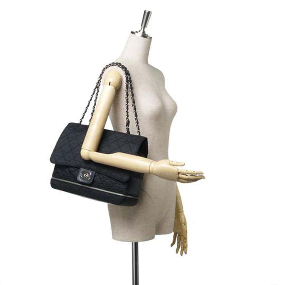 FWRD Renew Chanel Matelasse 25 Shoulder Bag in Black