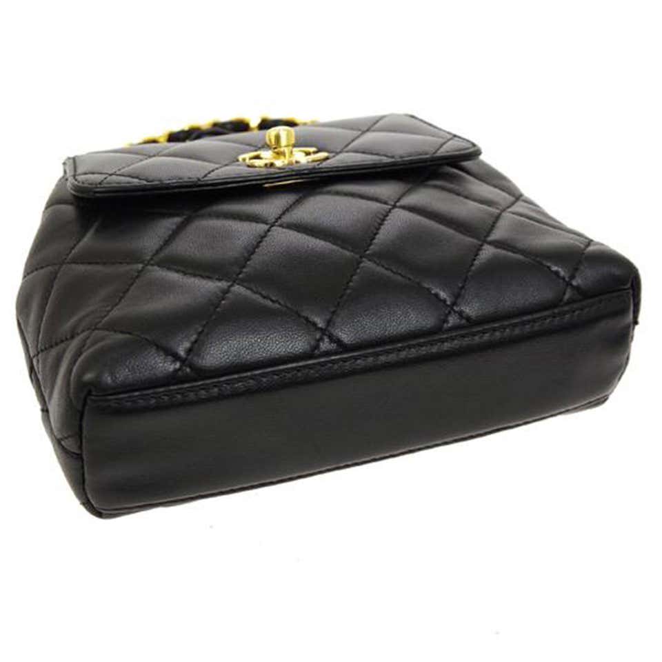 Chanel Bum bag Quilted Cc Logo Matelasse Mini CC-B0420P-0008 Black Lambskin  Leather Backpack – MISLUX